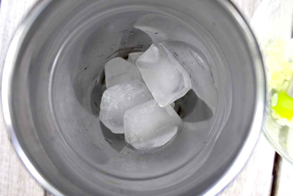 Can You Crush Ice With An Immersion Blender? Food Republic