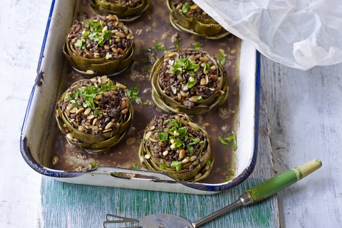 Stuffed Artichokes With Meat And Pine Nuts Recipe