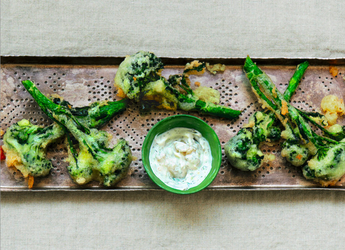 battered broccoli tempura