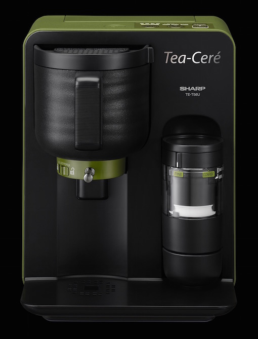 Tea-Ceré grinds the whole green tea leaves with ceramic blades, heats the water to an appropriate temperature, and whisks the Matcha to a perfectly smooth consistency. (Photo courtesy of Sharp USA)