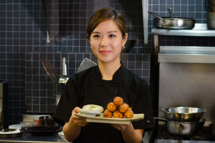 New York Chef Esther Choi pairs her Korean fishcakes with Loureiro. (Photo: Jenny Adams.)