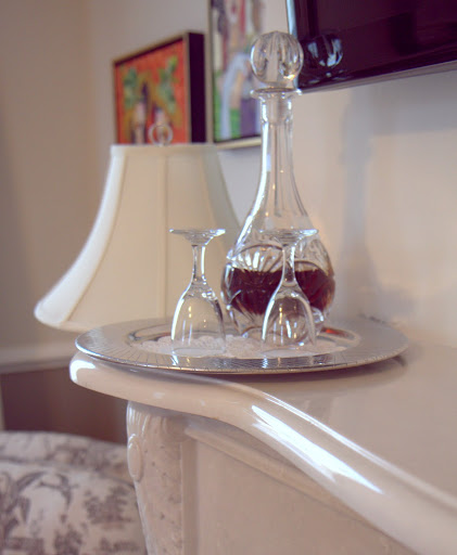 Vendue Charleston In-Room Sherry-Copyright Virginia Miller-1
