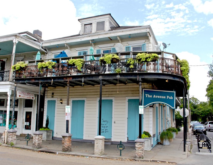 For the first time in 30 years, Avenue Pub locked its doors when proprietor Polly Watts took her staff on vacation to Belgium.