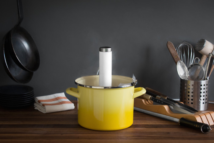 joule_embed_potstanding