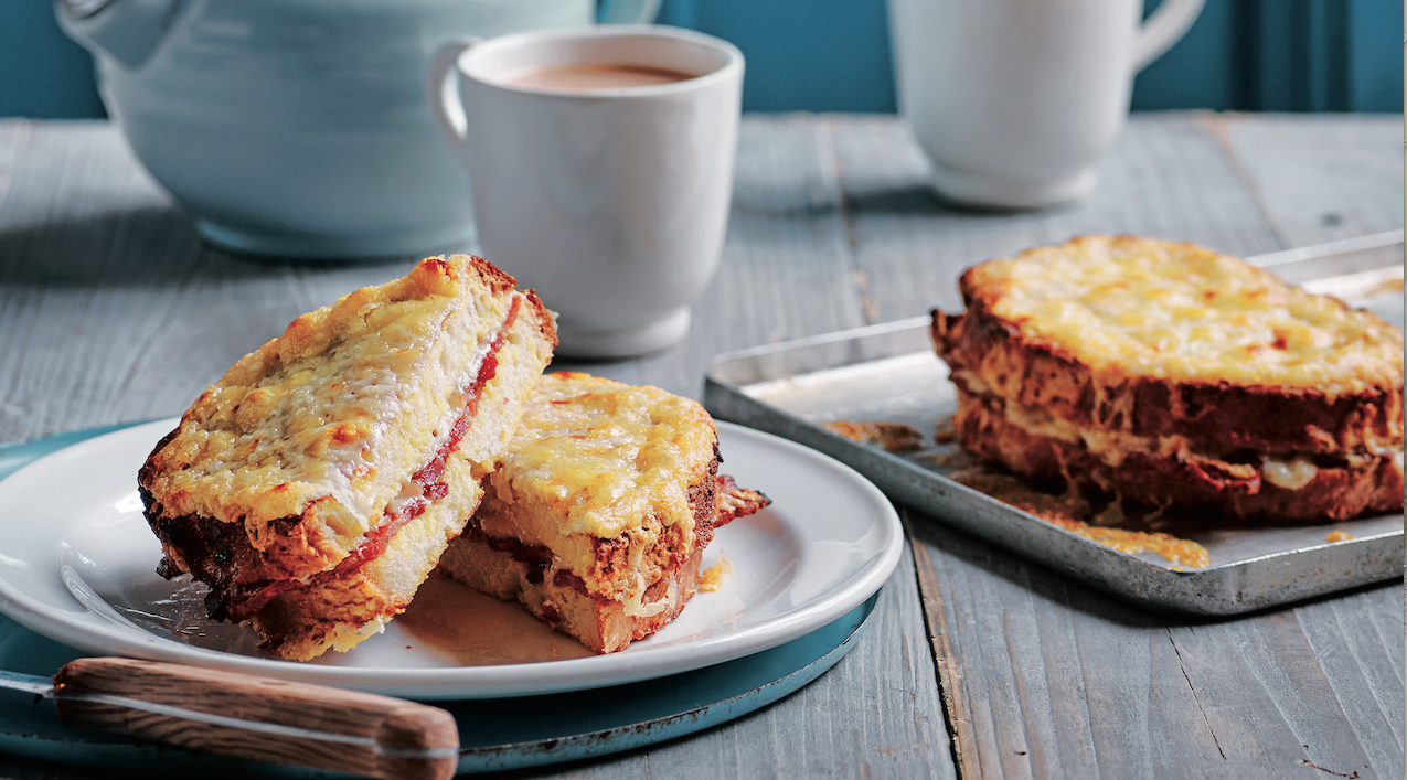 Eggy Bread Bacon And Cheese Sarnie Recipe Food Republic