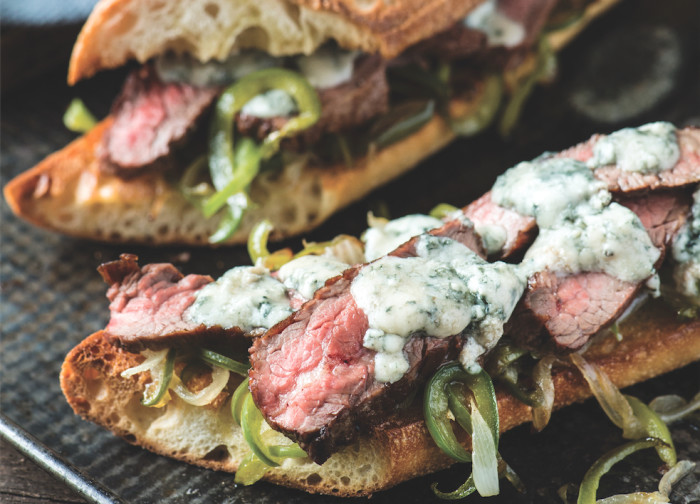 steak, green pepper and blue cheese sandwich recipe