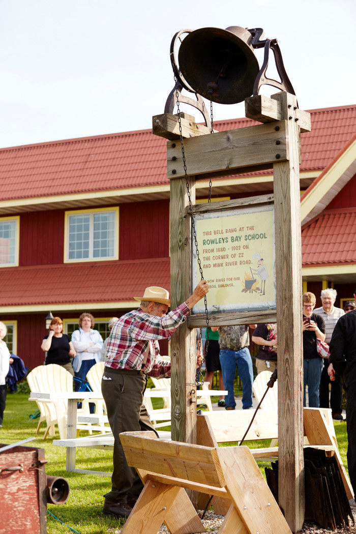 Ringing Bell at Rowleys