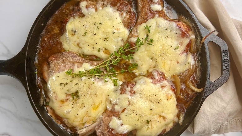 skillet pork chops with cheese