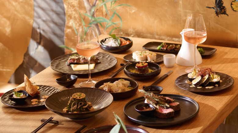 Explora Journeys dining