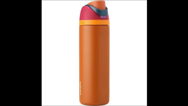 Color-blocked orange water bottle