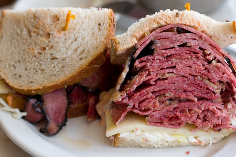 10 Examples Of Corned Beef Sandwich Porn