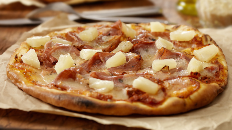 pineapple pizza