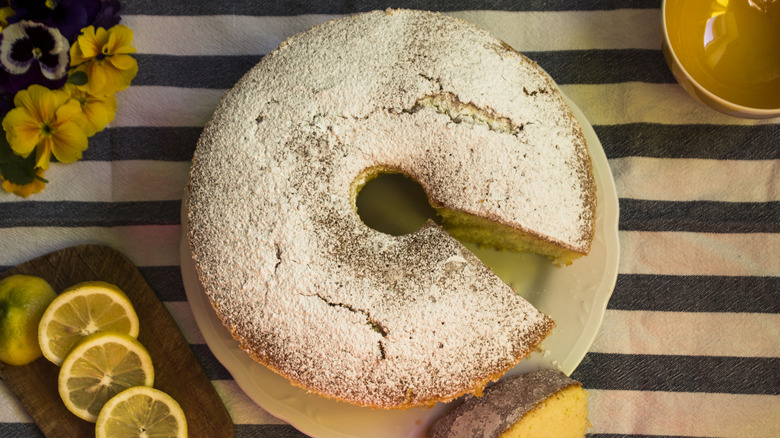 Overhead view of chiffon cake with fresh sliced lemon wheels