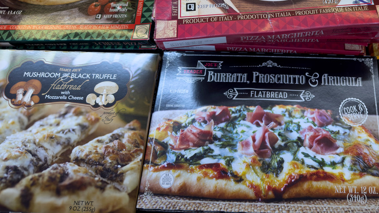 Display of Trader Joe's flatbread pizzas
