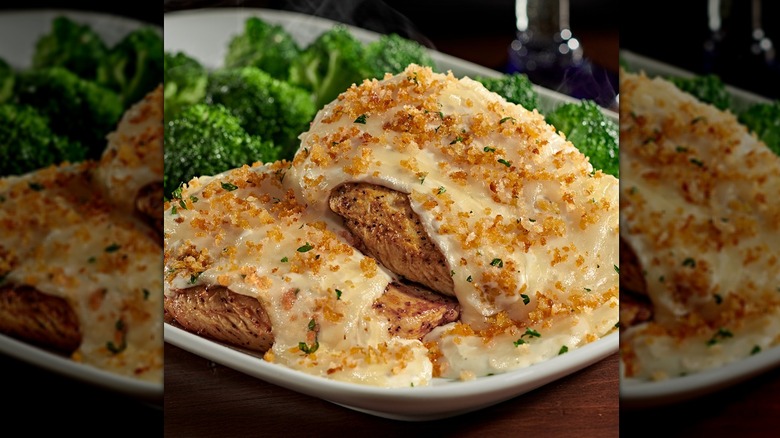 LongHorn Steakhouse parmesan-crusted chicken