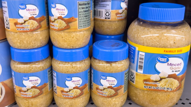 Jars of Great Value minced garlic on display