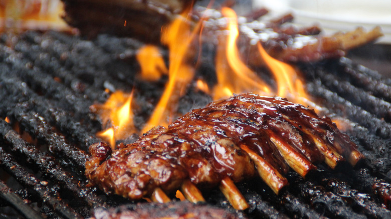 Rack of pork ribs on a grill