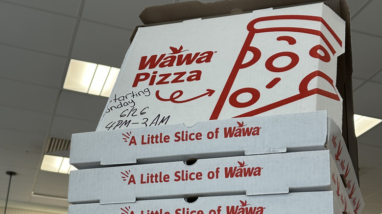 Wawa pizza boxes.