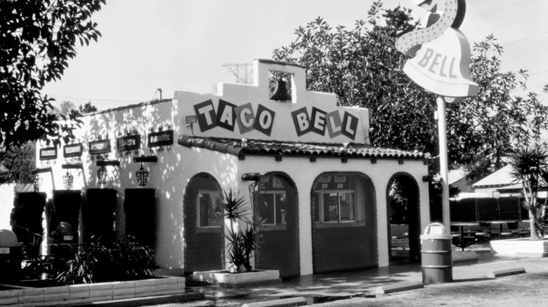 The exterior of the first Taco Bell restaurant
