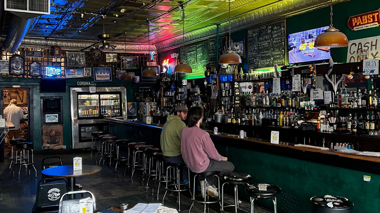 Interior of the L&L Tavern in Chicago, Illinois