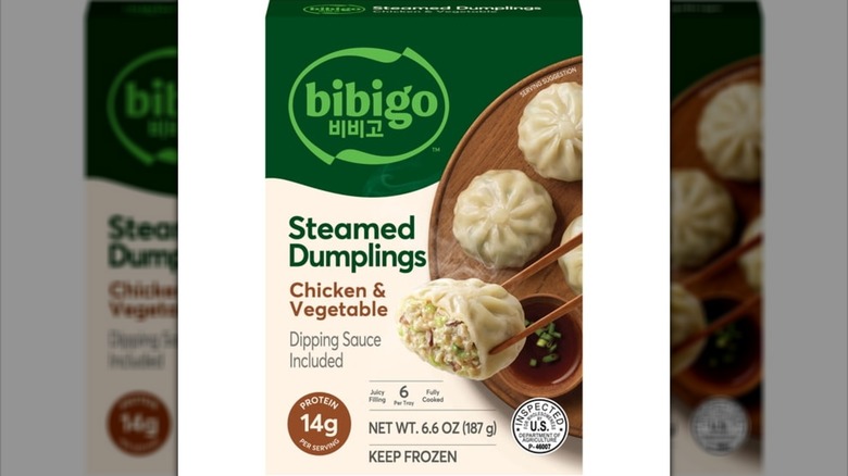 Displayed box of Bibigo steamed dumplings.