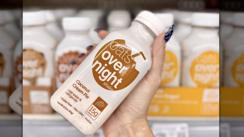 Person holding Oats Overnight shake