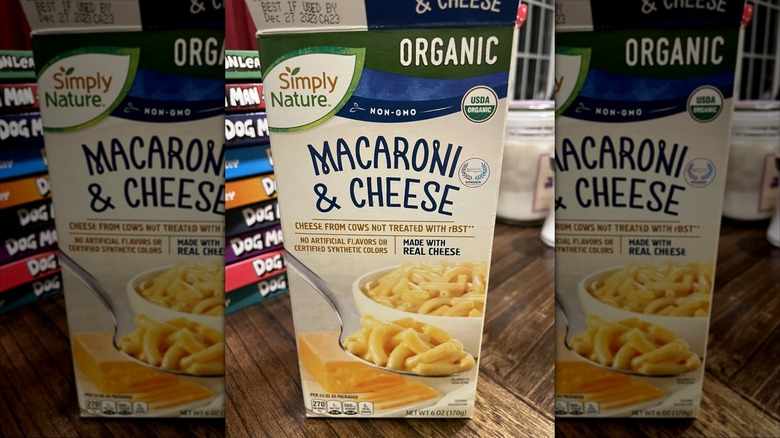 A box of Aldi's organic mac and cheese sits on a wooden surface