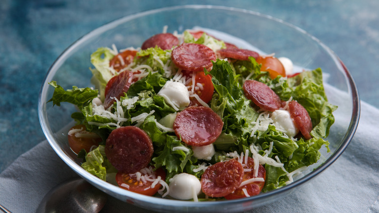Pepperoni Salad with lettuce and mozzarella