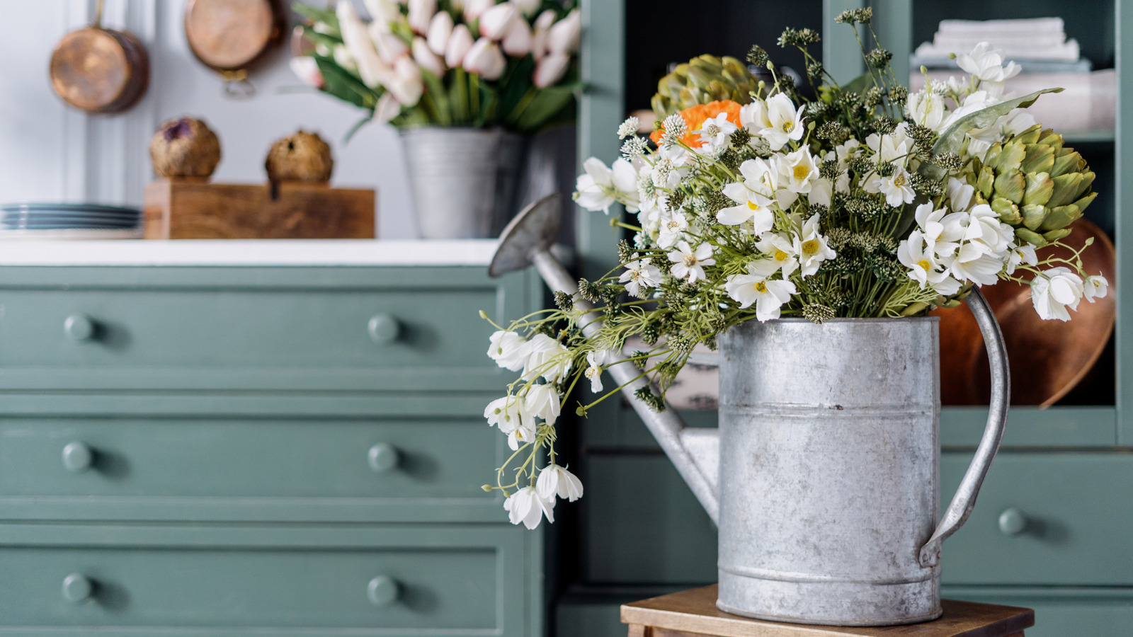 <a href="https://www.foodrepublic.com/1926993/country-kitchen-design-trends/" target="_blank">11 Country Kitchen Design Trends That Are Coming Back Around</a>