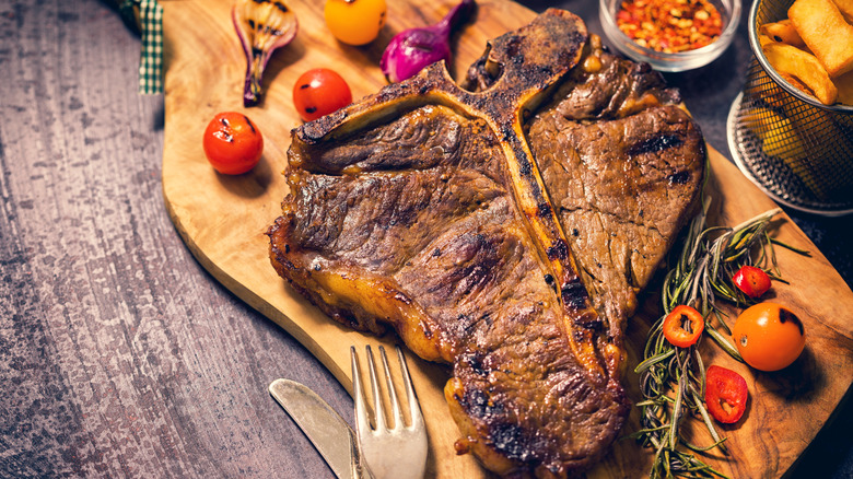 steak with bone
