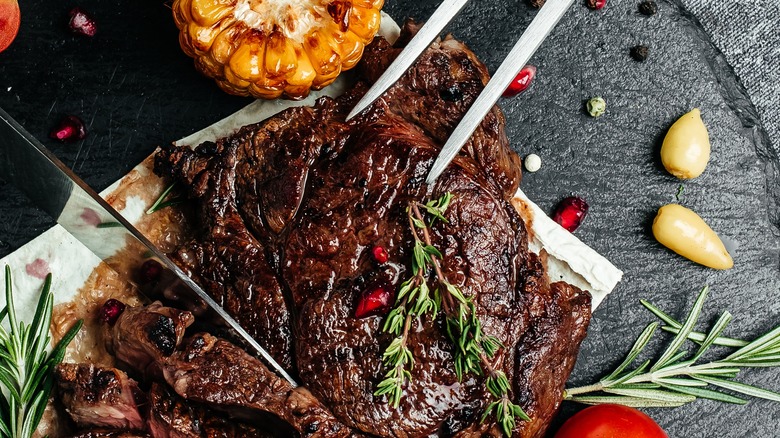 making a cut in a steak