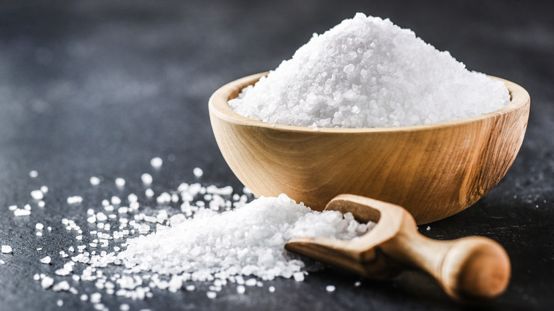 salt in wooden bowl