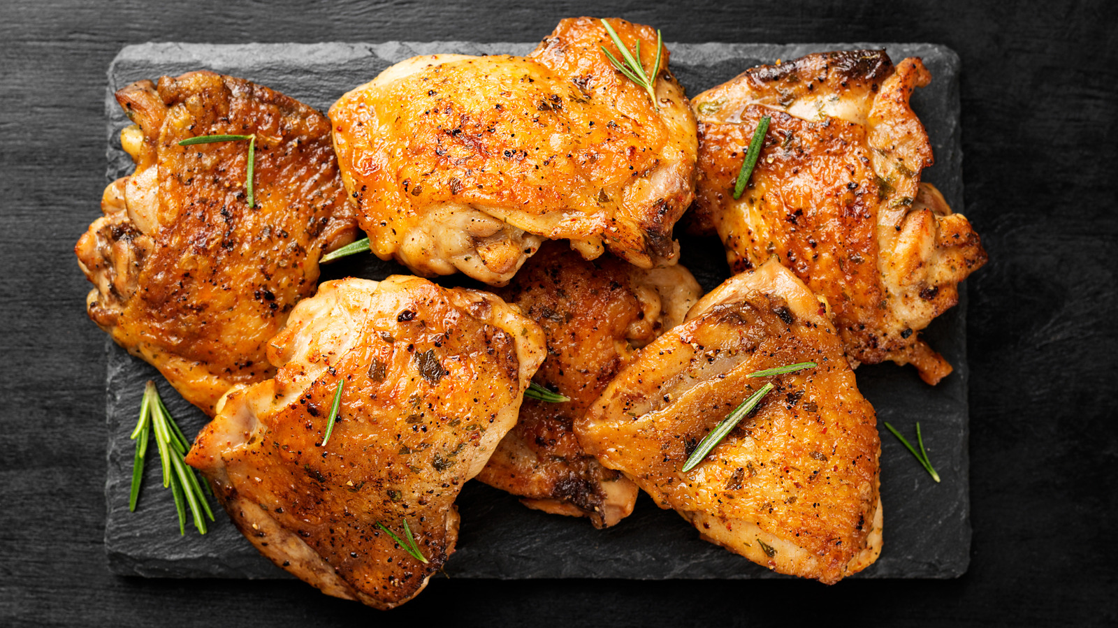 <a href="https://www.foodrepublic.com/2255733/mistakes-avoid-when-cooking-chicken-thighs/" target="_blank">11 Mistakes To Avoid When You’re Cooking Chicken Thighs</a>