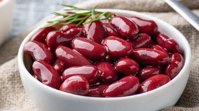 canned kidney beans
