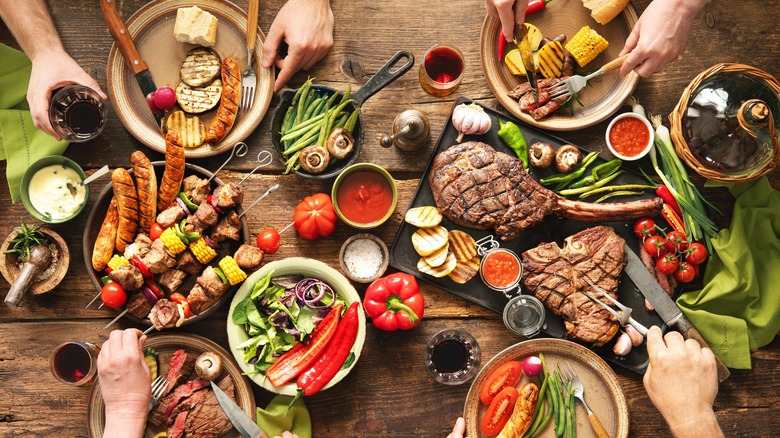 platter of mixed meats and vegetables