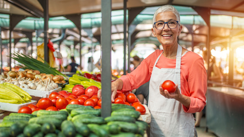 farmer's market worker