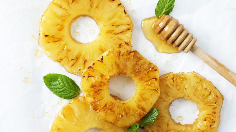 honey glazed pineapple