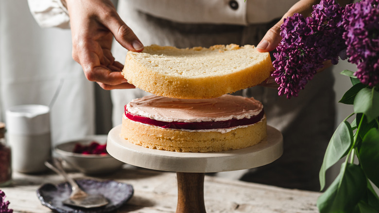 Assembling layer cake on stand