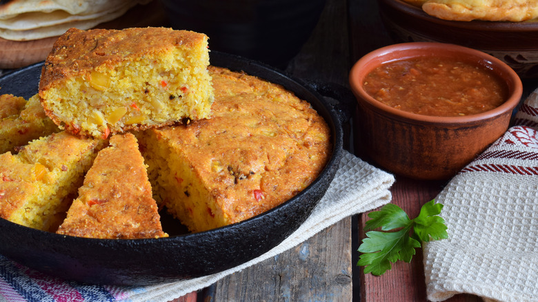 cornbread with add-ins