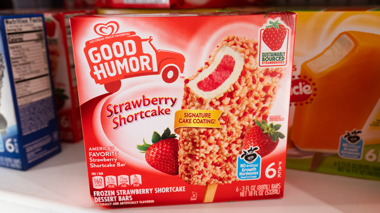 A box of Good Humor Strawberry Shortcake Frozen Dessert Bars on a shelf