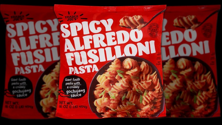Trader Joe's Spicy Alfredo Fusilloni Pasta
