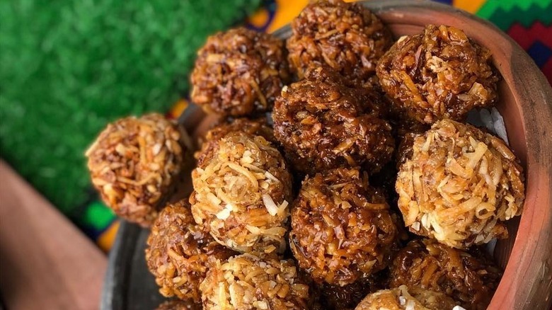 Dish of kube cake balls