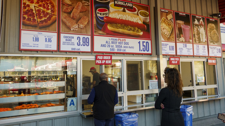 Costco wholesale food court