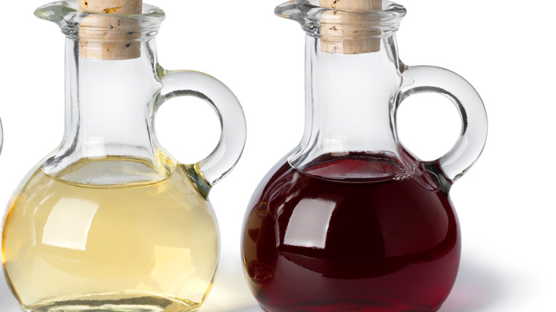 Bottled red and white vinegar
