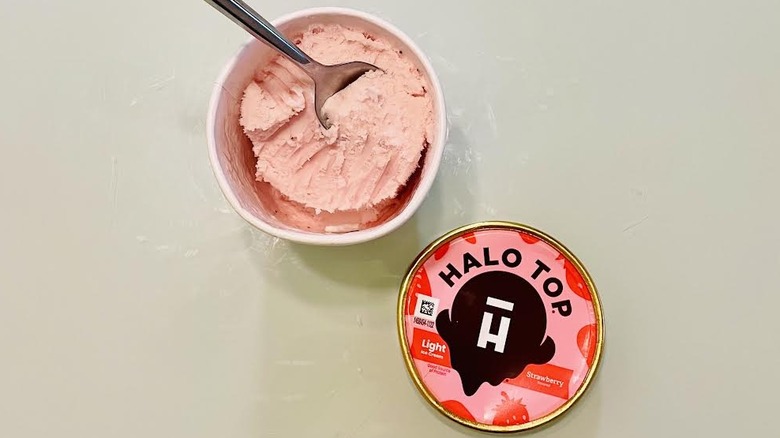 Halo Top Light Strawberry Ice Cream