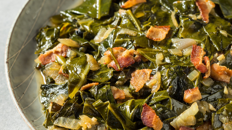 Collard greens with bacon