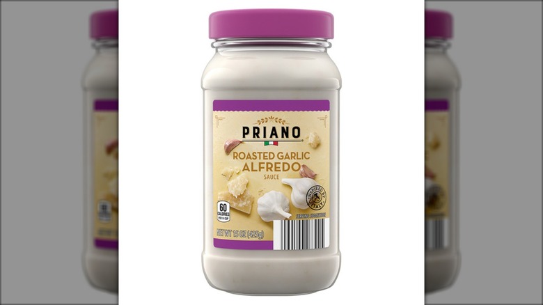 Priano Roasted Garlic Alfred Sauce from Aldi.