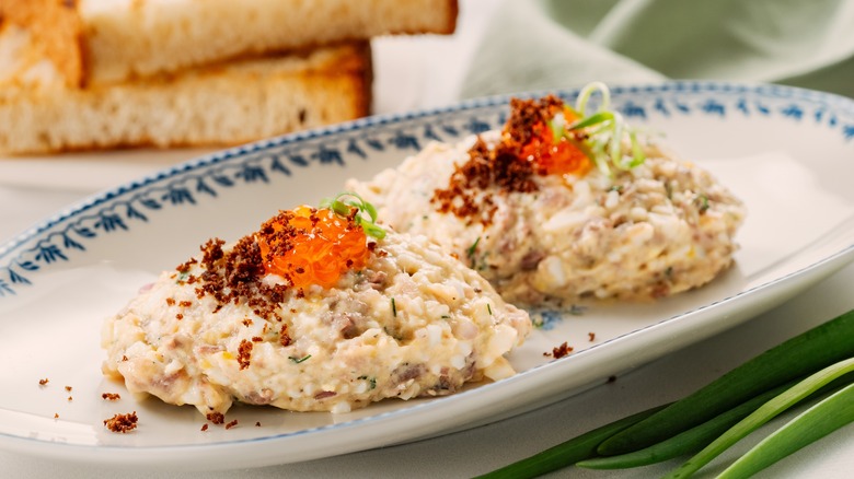 caviar on minced herring