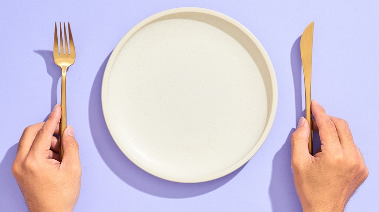 empty place setting at restaurant