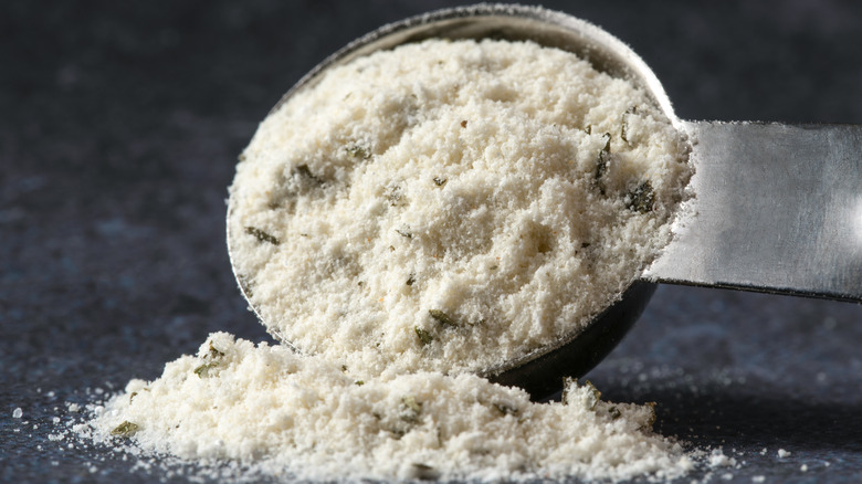 Spoon of ranch dressing seasoning